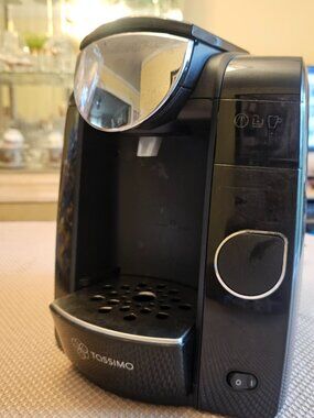 Bosch Tassimo Joy TAS475UC Coffee Machine, 1.4 Litre – Black